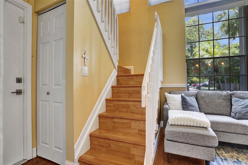 Image 34 of 71 For 11590 Open Ct