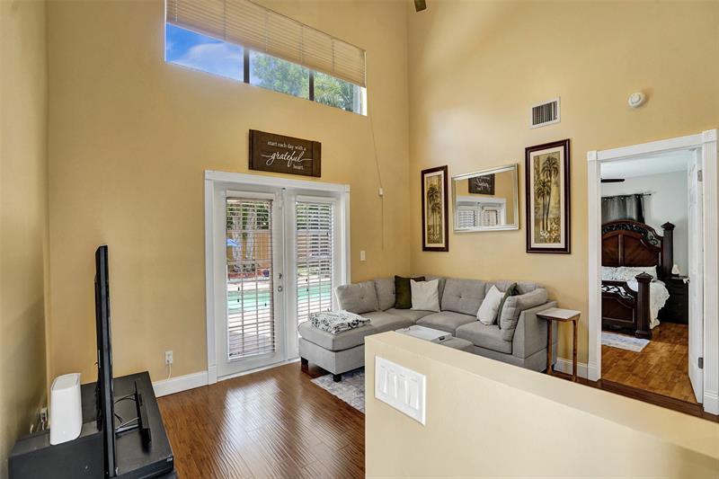 Image 5 of 71 For 11590 Open Ct