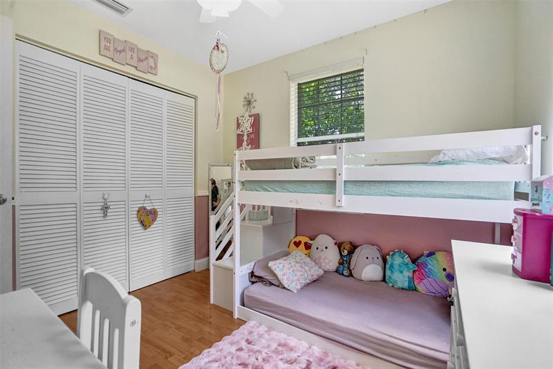 Image 52 of 71 For 11590 Open Ct