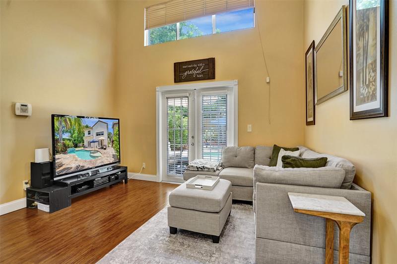 Image 6 of 71 For 11590 Open Ct