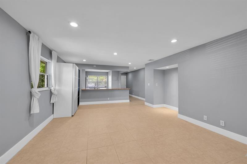 Image 10 of 19 For 1501 13th St  14