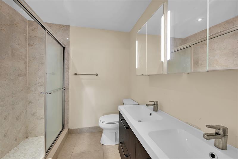 Image 15 of 19 For 1501 13th St  14