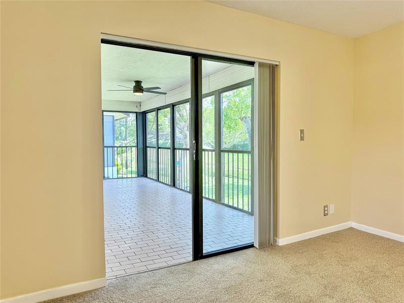 Image 29 of 62 For 10805 Bahama Palm Way  201
