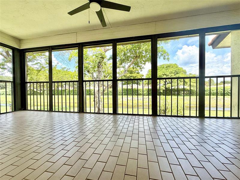 Image 8 of 62 For 10805 Bahama Palm Way  201