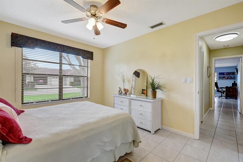 Image 37 of 66 For 9800 Pecan Tree Drive  B