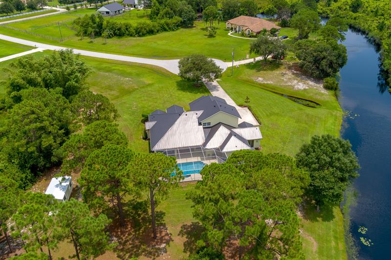 Image 6 of 24 For 2501 Buena Vista Dr