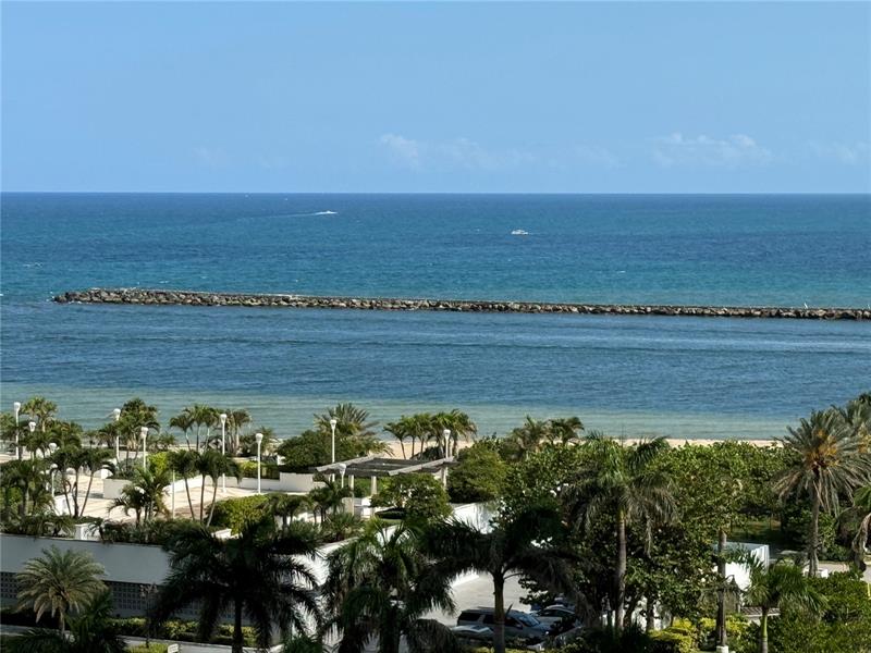 Image 12 of 53 For 1920 Ocean Dr  1002