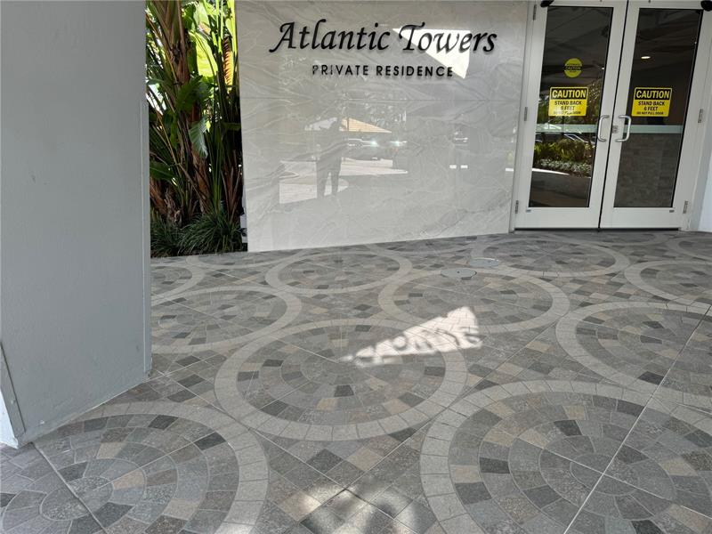 Image 31 of 53 For 1920 Ocean Dr  1002
