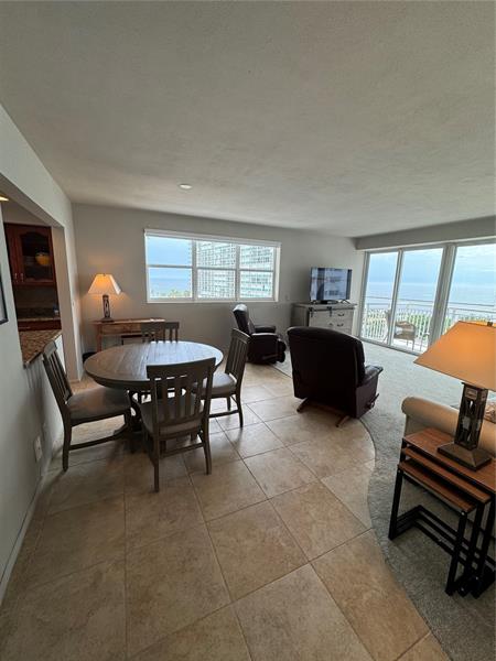Image 35 of 53 For 1920 Ocean Dr  1002