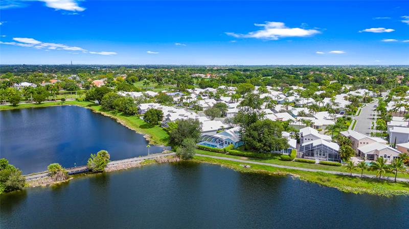 Image 44 of 56 For 15218 Wilshire Cir