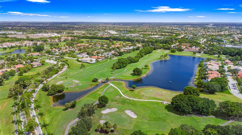Image 50 of 56 For 15218 Wilshire Cir