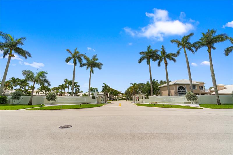 Image 52 of 56 For 15218 Wilshire Cir