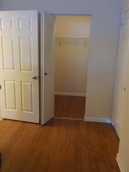 Image 13 of 32 For 5061 Wiles Rd  206