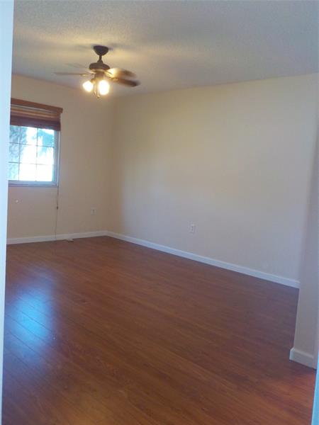 Image 26 of 32 For 5061 Wiles Rd  206