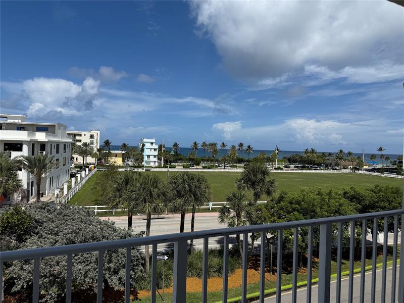Details for 4117 Bougainvilla Dr  412, Lauderdale By The Sea, FL 33308