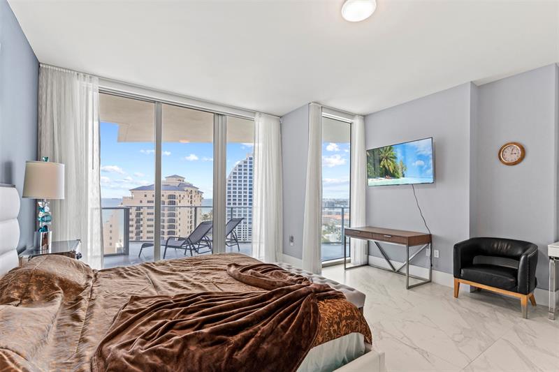 Image 16 of 42 For 701 Fort Lauderdale Beach Blvd  1205