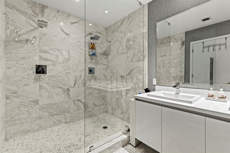 Image 23 of 42 For 701 Fort Lauderdale Beach Blvd  1205
