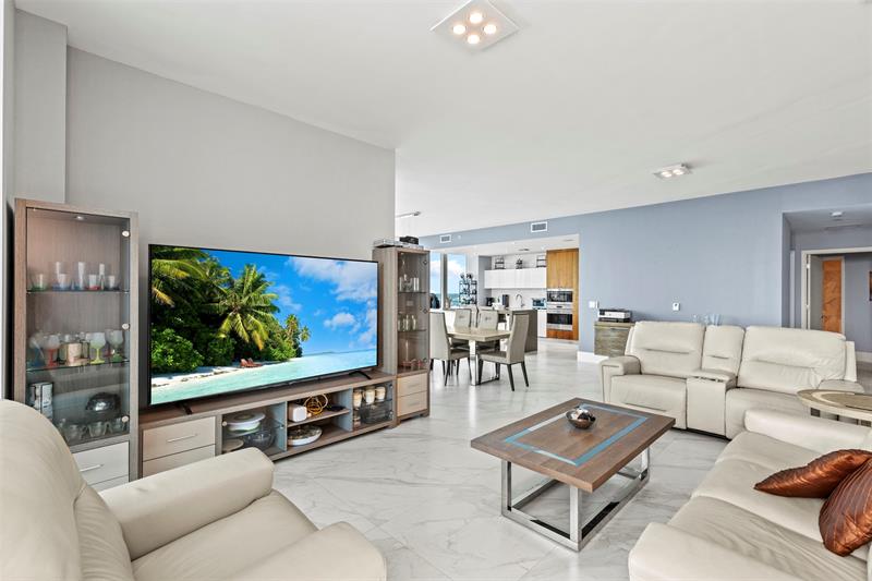 Image 6 of 42 For 701 Fort Lauderdale Beach Blvd  1205