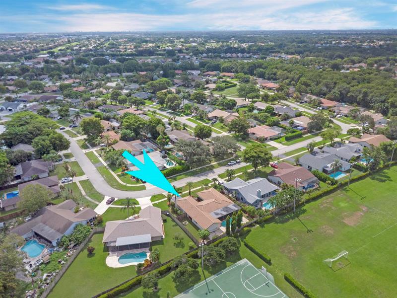 Image 4 of 46 For 21254 Turquoise Way