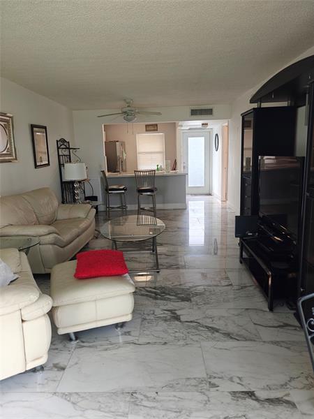 Image 7 of 12 For 9351 Lime Bay Blvd  212