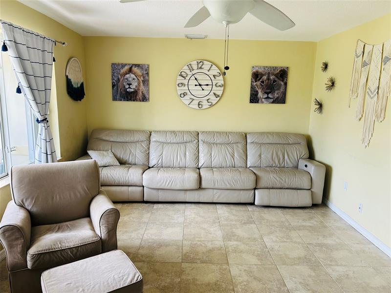 Image 3 of 21 For 2250 79th Ave