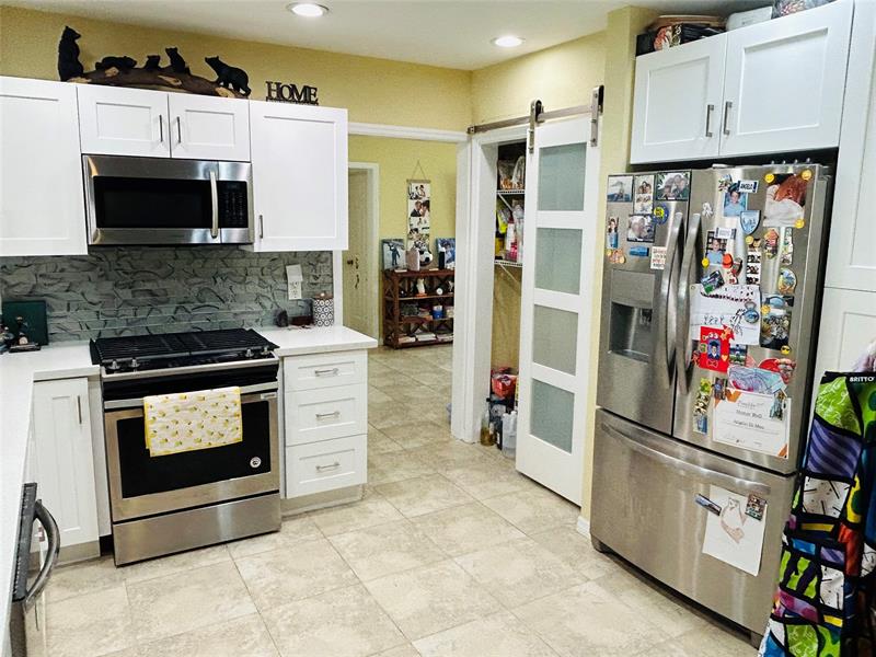 Image 8 of 21 For 2250 79th Ave
