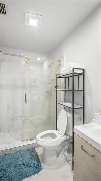Image 19 of 29 For 6363 Seven Springs Boulevard  A