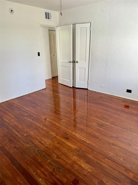 Image 14 of 15 For 3000 Granada St.  10