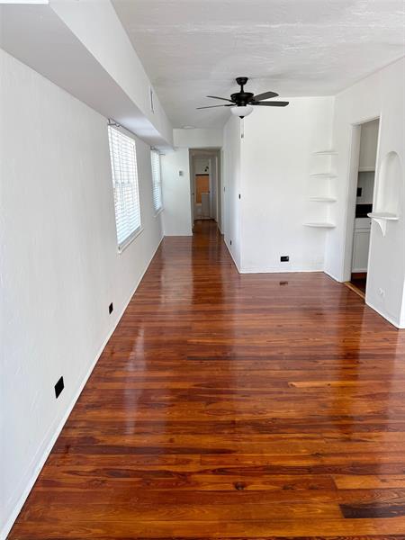 Image 5 of 15 For 3000 Granada St.  10