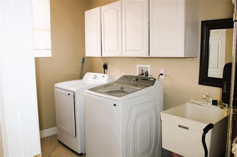 Image 9 of 24 For 2028 176th Ter