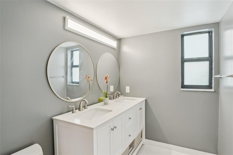 Image 24 of 34 For 2205 Cypress Bend Dr  501