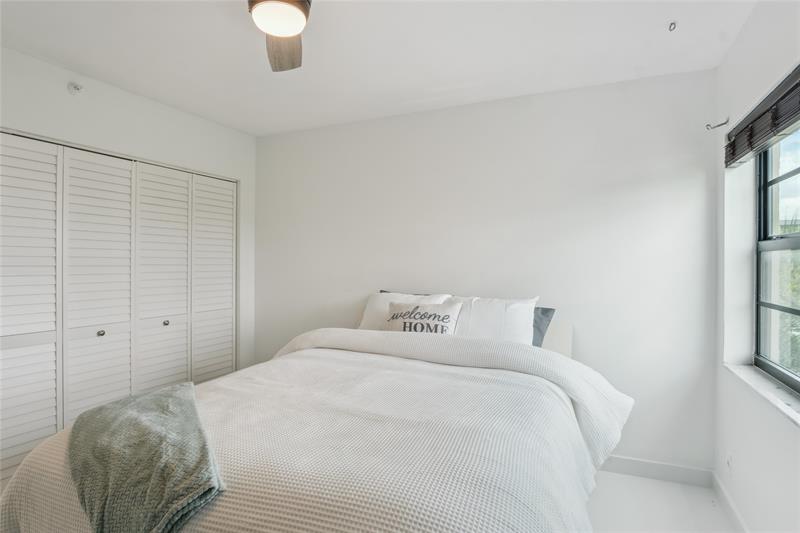 Image 30 of 34 For 2205 Cypress Bend Dr  501