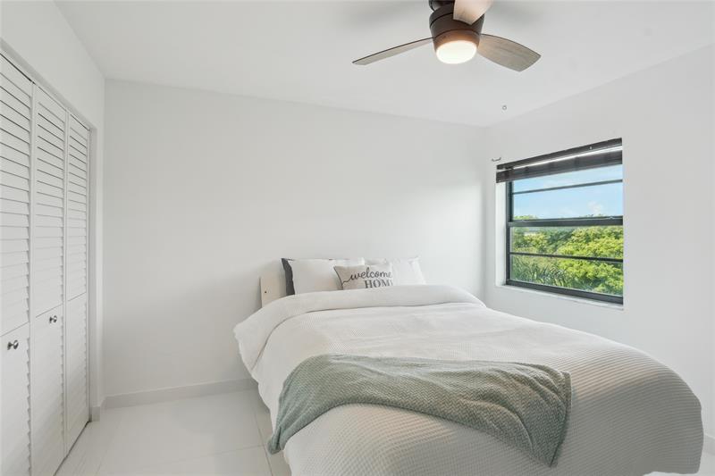 Image 31 of 34 For 2205 Cypress Bend Dr  501