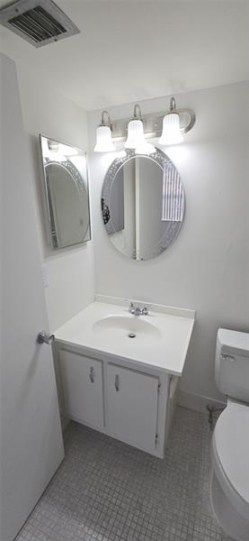 Image 22 of 35 For 7680 18th St  303