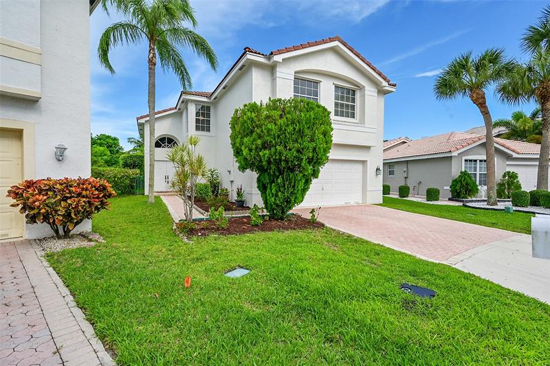Image 17 of 65 For 11600 52nd Ct