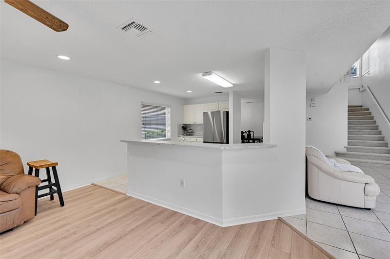 Image 29 of 65 For 11600 52nd Ct