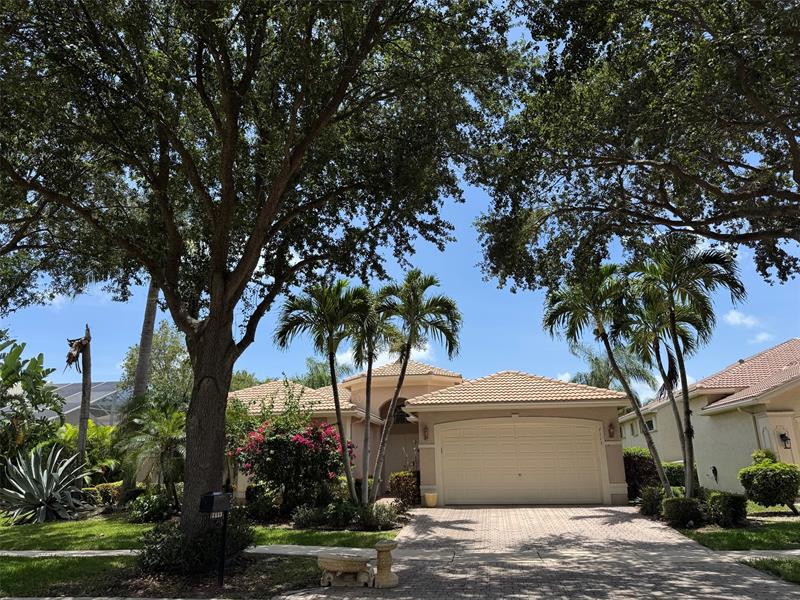 Details for 7113 Francisco Bend Dr, Delray Beach, FL 33446