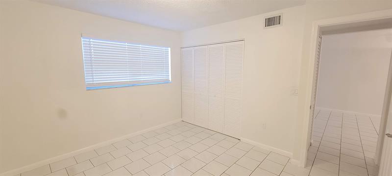 Image 15 of 21 For 600 2nd Ave  235