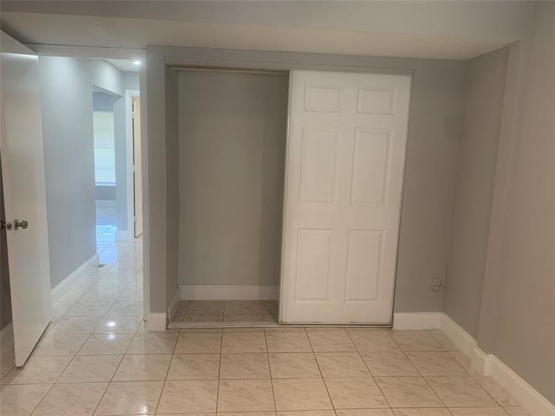 Image 11 of 16 For 2761 69th Ave
