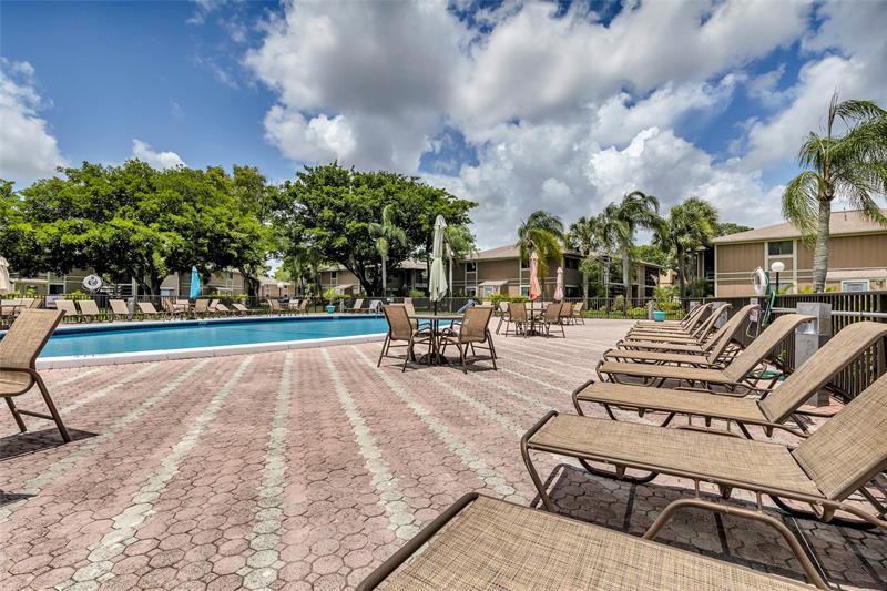 Image 37 of 43 For 7466 Ashmont Cir  303