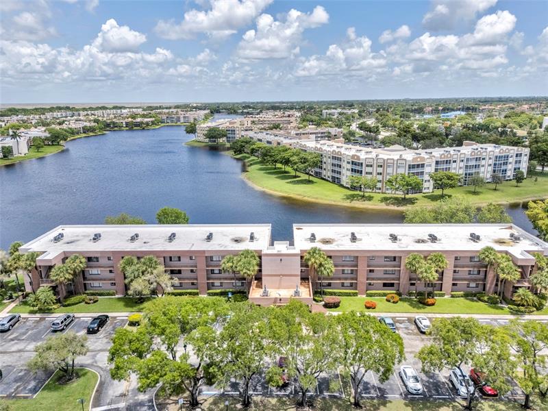 Image 40 of 43 For 7466 Ashmont Cir  303