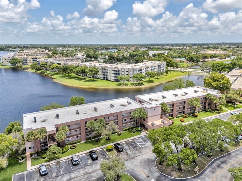 Image 41 of 43 For 7466 Ashmont Cir  303