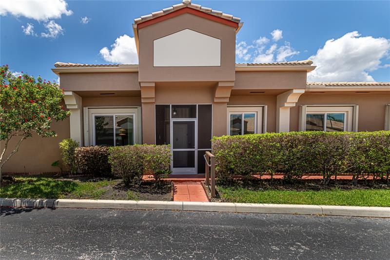 Image 2 of 39 For 10152 Lombardy Dr  10152