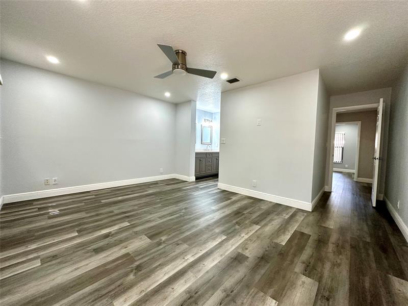 Image 13 of 26 For 4221 22nd St  107k
