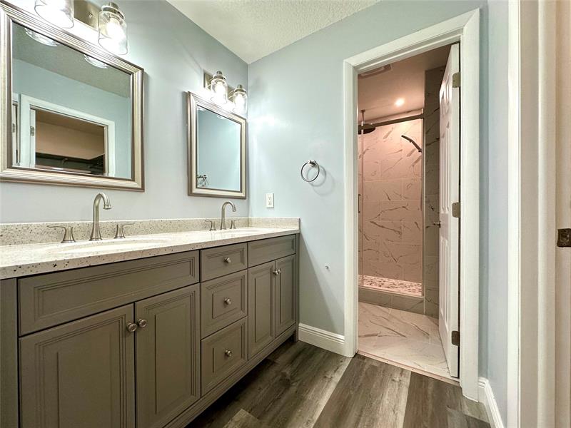 Image 14 of 26 For 4221 22nd St  107k