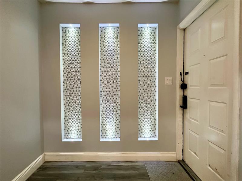 Image 3 of 26 For 4221 22nd St  107k