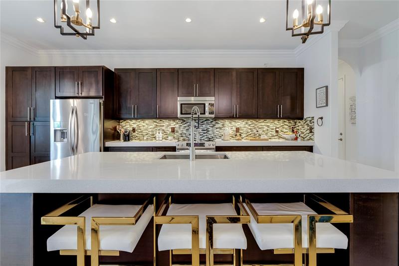 Image 14 of 48 For 16720 294th St