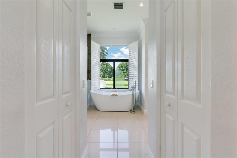 Image 23 of 48 For 16720 294th St