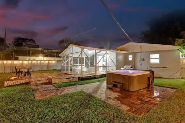 Details for 4368 49th Ct, Fort Lauderdale, FL 33314