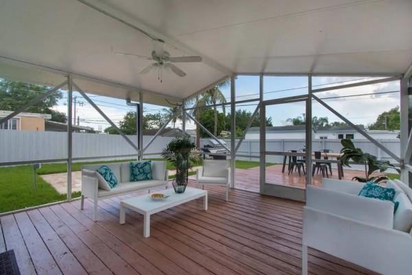 Image 12 of 18 For 4368 49th Ct